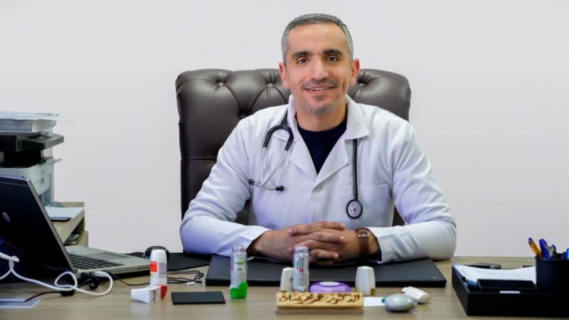 Dr. Omar Khraisat 